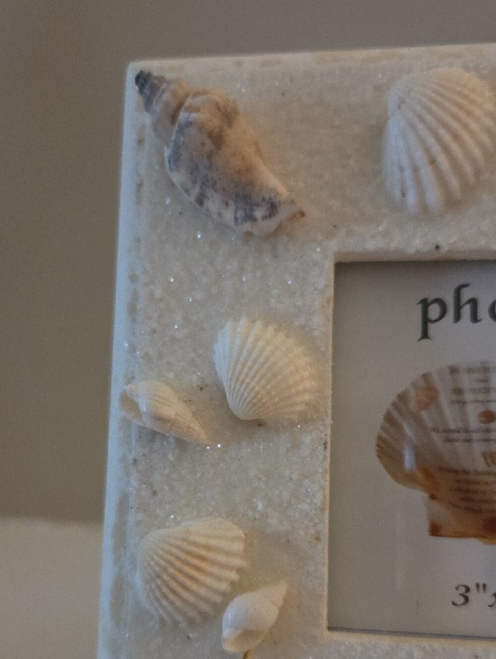 Ceramic Shell Photo Frame - Picture 6 of 11